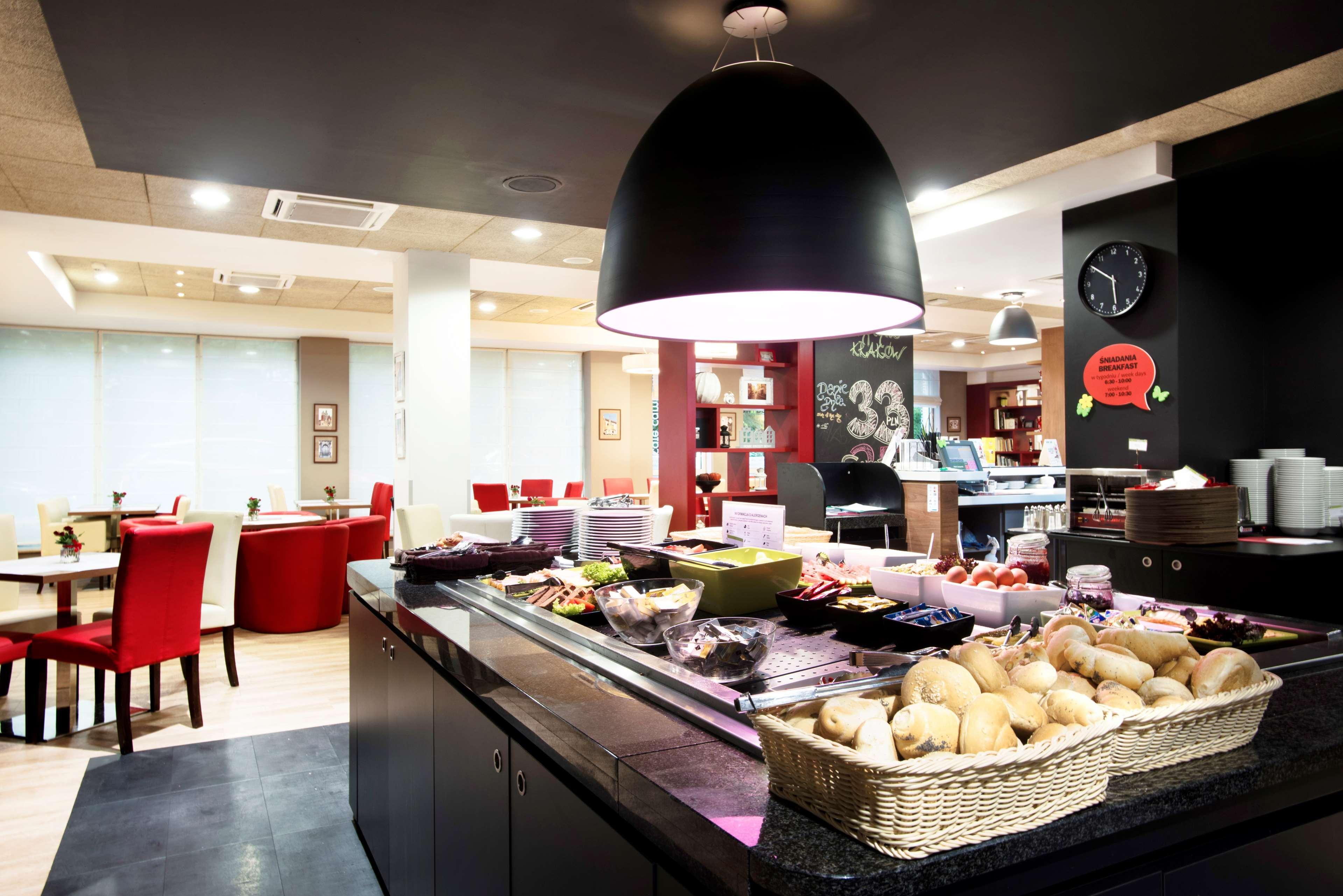 Campanile Old Town Hotel 3*
